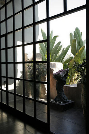 Enlarge photo 19