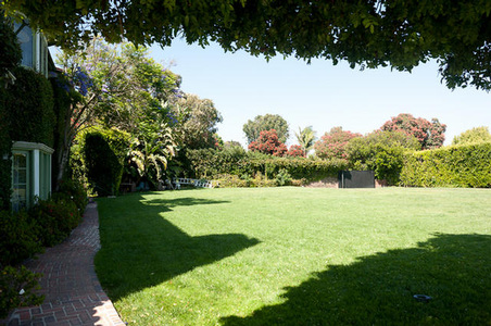 Enlarge photo 38