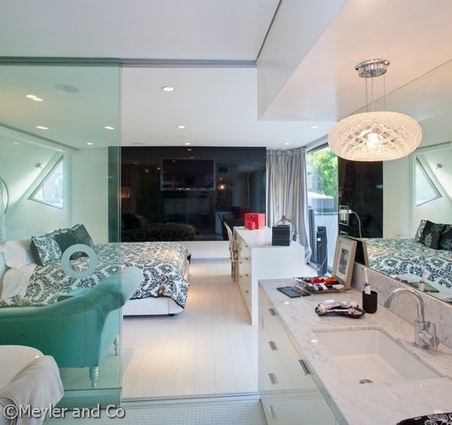 Enlarge photo 50