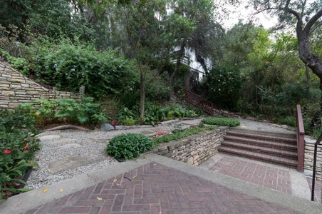 Enlarge photo 8