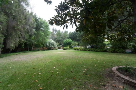 Enlarge photo 17