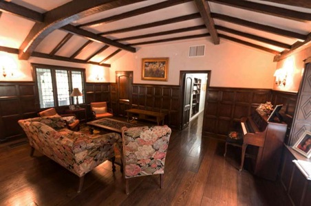 Enlarge photo 28
