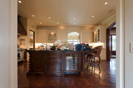 Enlarge photo 38