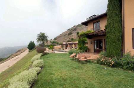 Enlarge photo 93