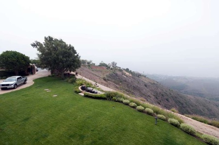 Enlarge photo 220