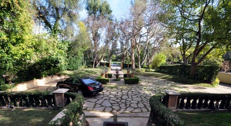 Enlarge photo 5