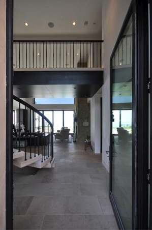 Enlarge photo 13