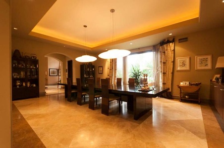 Enlarge photo 29