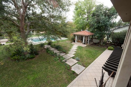 Enlarge photo 87