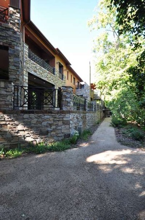 Enlarge photo 120