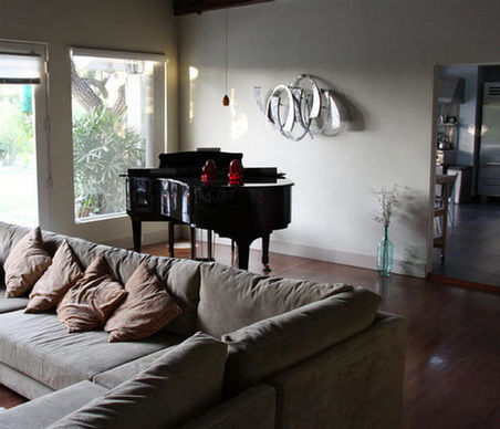 Enlarge photo 40