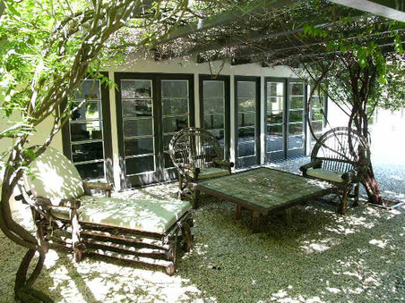 Enlarge photo 49