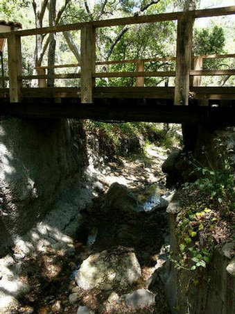 Enlarge photo 68