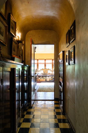 Enlarge photo 19