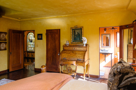 Enlarge photo 47