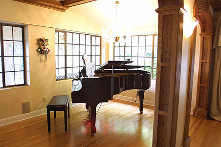 Enlarge photo 32