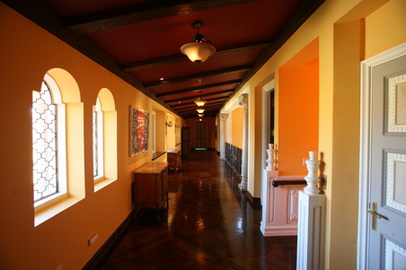 Enlarge photo 49