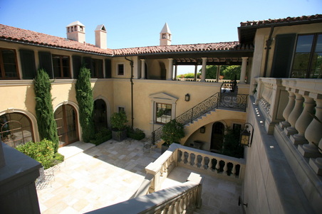 Enlarge photo 37