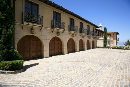 Enlarge photo 47