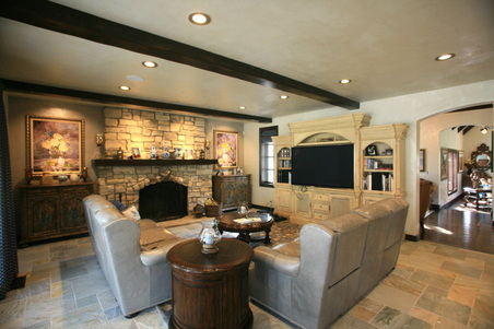 Enlarge photo 17