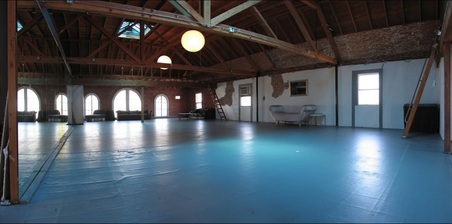 Enlarge photo 12