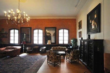Enlarge photo 10