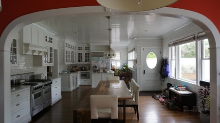 Enlarge photo 23