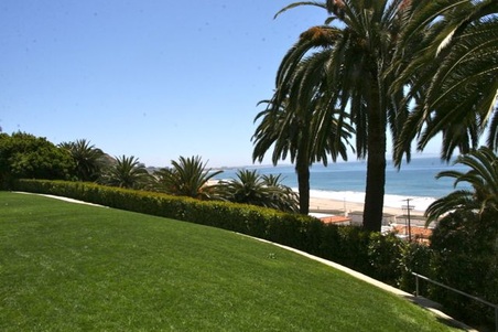 Enlarge photo 35