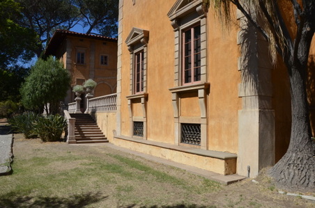 Enlarge photo 4