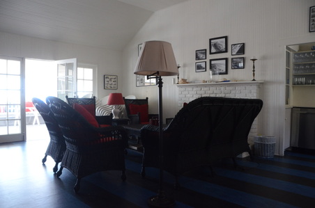Enlarge photo 59