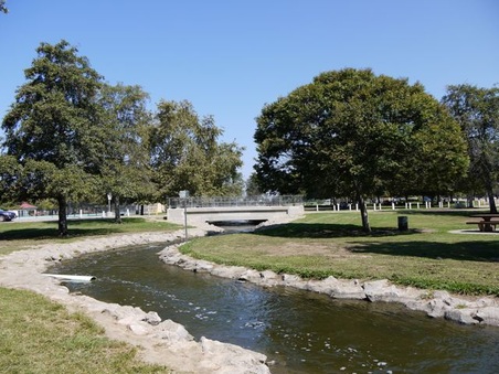 Enlarge photo 18