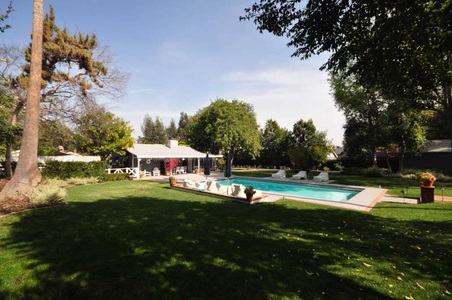 Enlarge photo 44