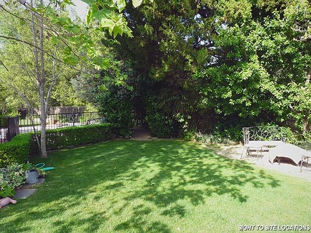 Enlarge photo 89