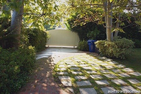Enlarge photo 37