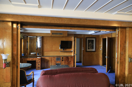 Enlarge photo 23