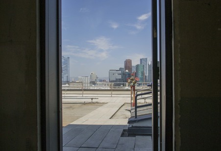 Enlarge photo 103