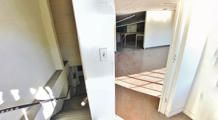 Enlarge photo 16