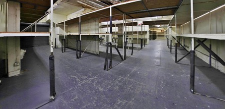 Enlarge photo 53