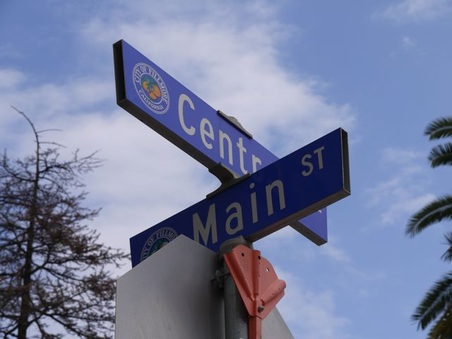 Central St
