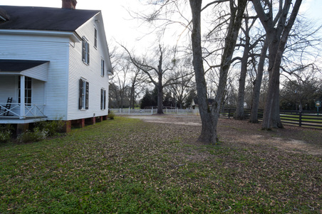 Enlarge photo 53