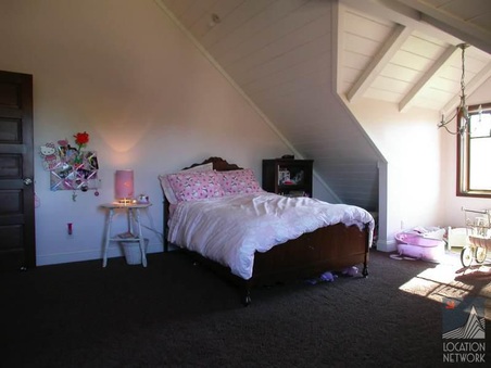 Enlarge photo 36