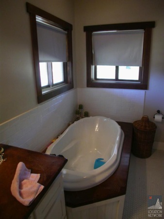 Enlarge photo 46