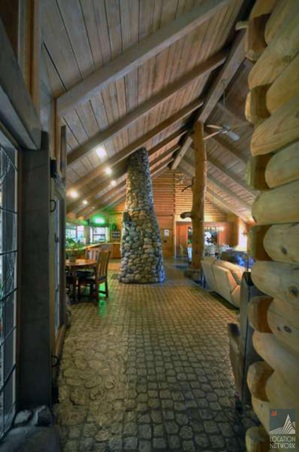 Enlarge photo 23