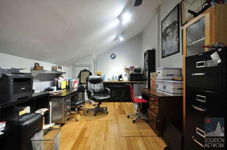 Enlarge photo 50