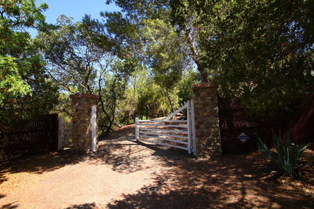 Enlarge photo 4