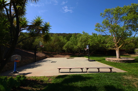 Enlarge photo 27