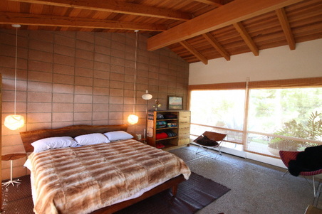 Enlarge photo 46