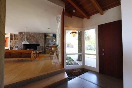 Enlarge photo 118