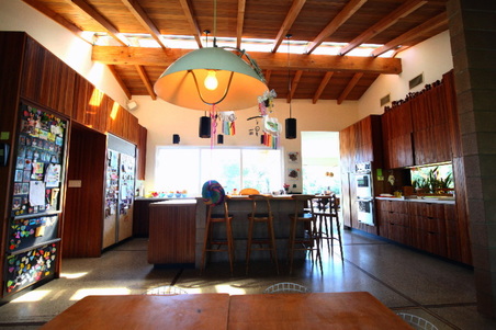 Enlarge photo 128