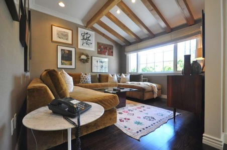 Enlarge photo 116